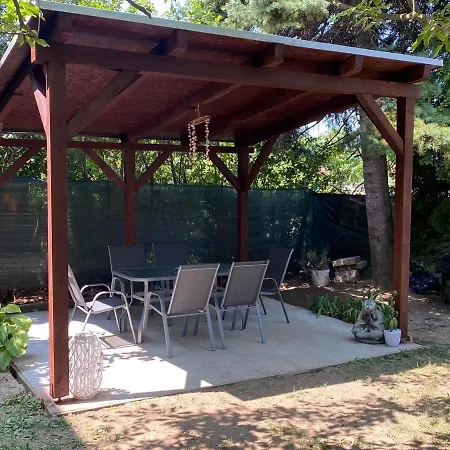 Feco Apartmanhaz Appartamento Balatonboglár