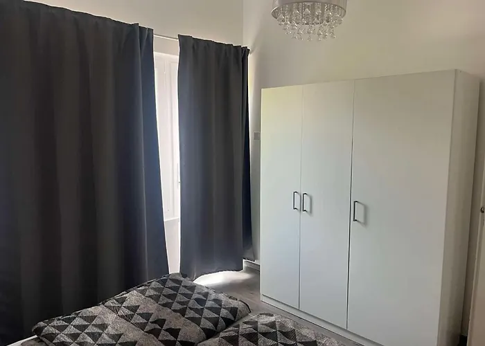 Feco Apartmanhaz דירה